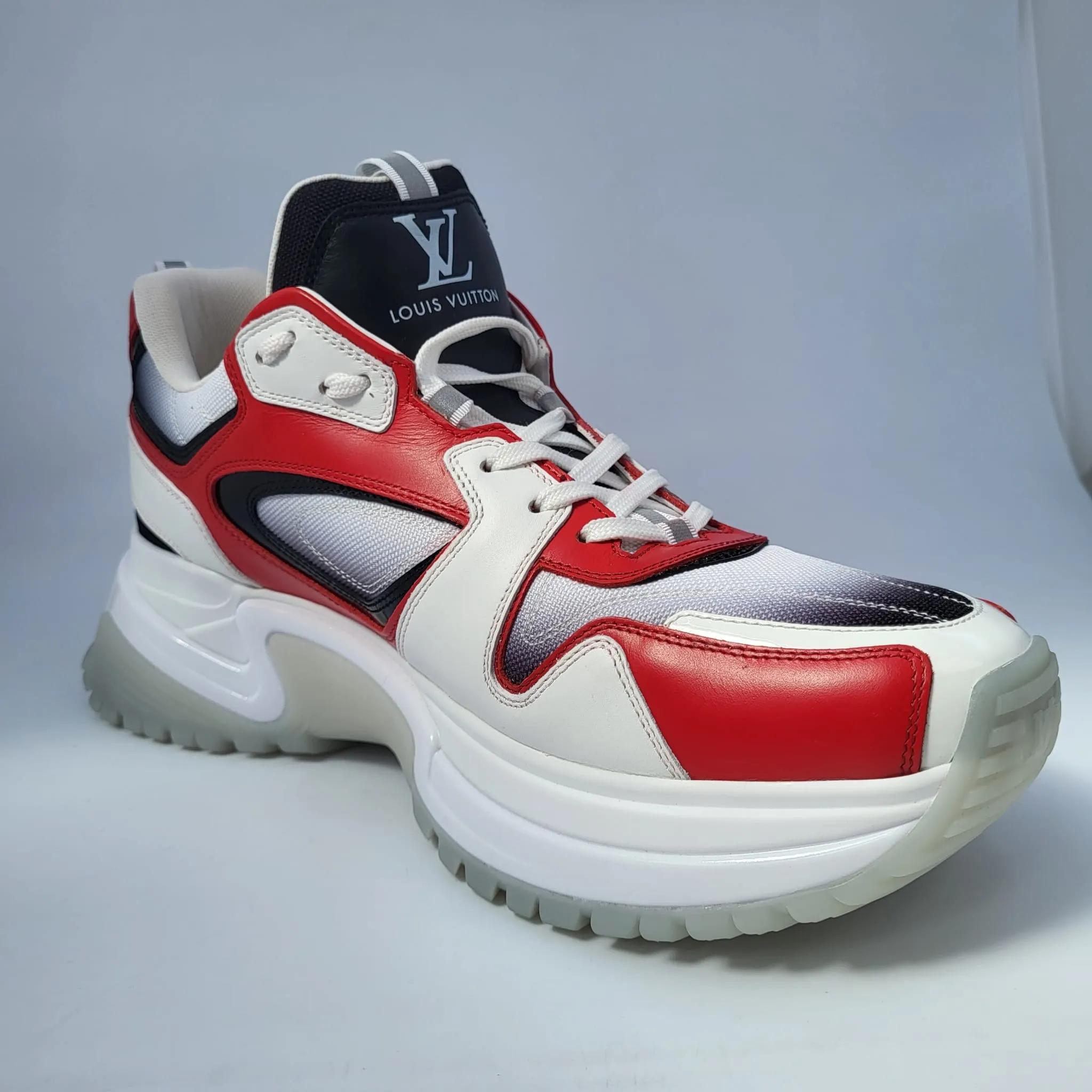 Run Away Pulse Sneaker