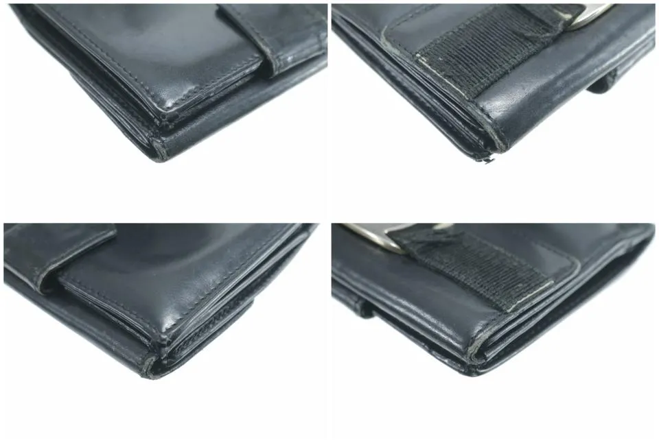 Salvatore Ferragamo Black Leather Gancini Logo Compact Wallet 16FK0113