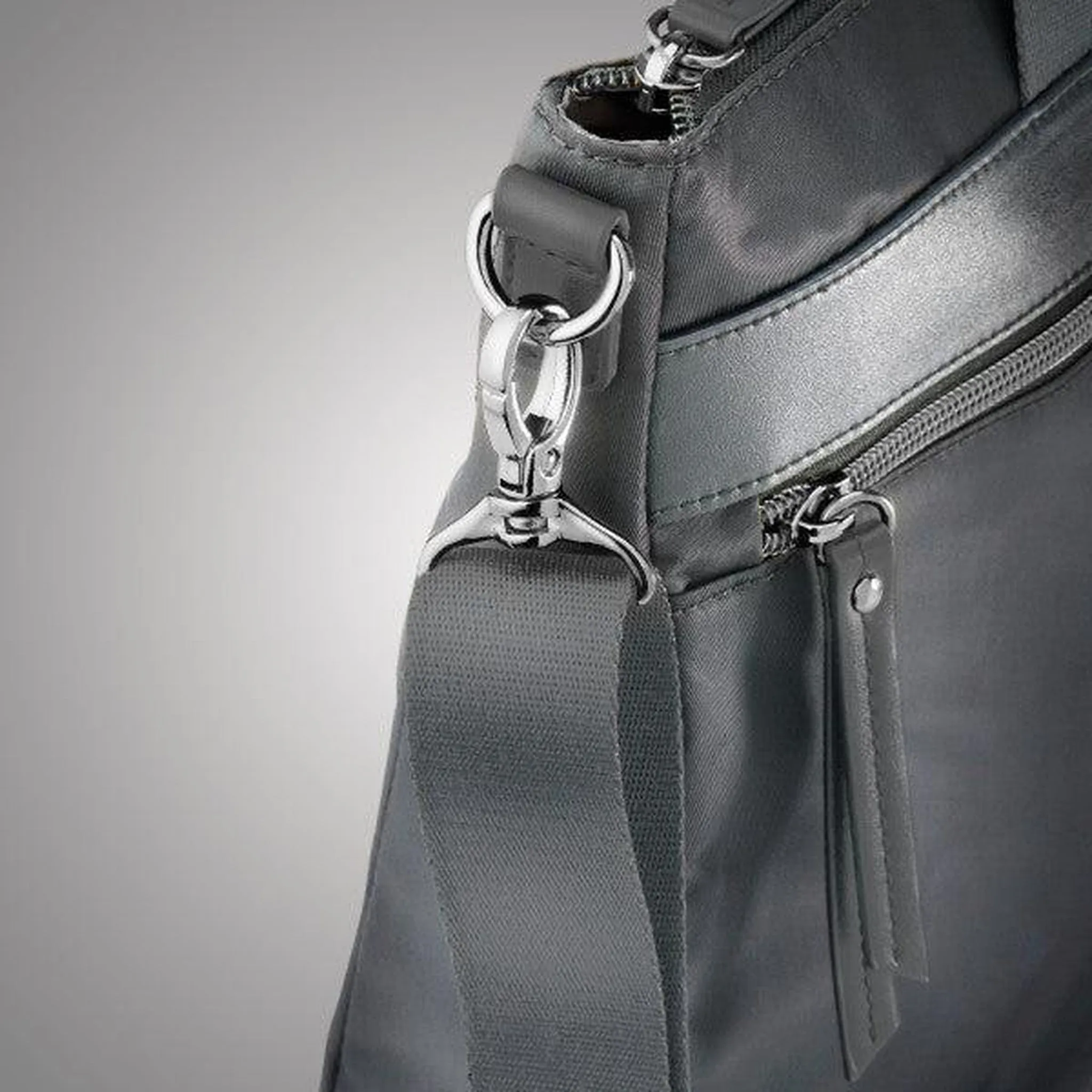 Samsonite Mobile Solutions Convertible Slim Brief