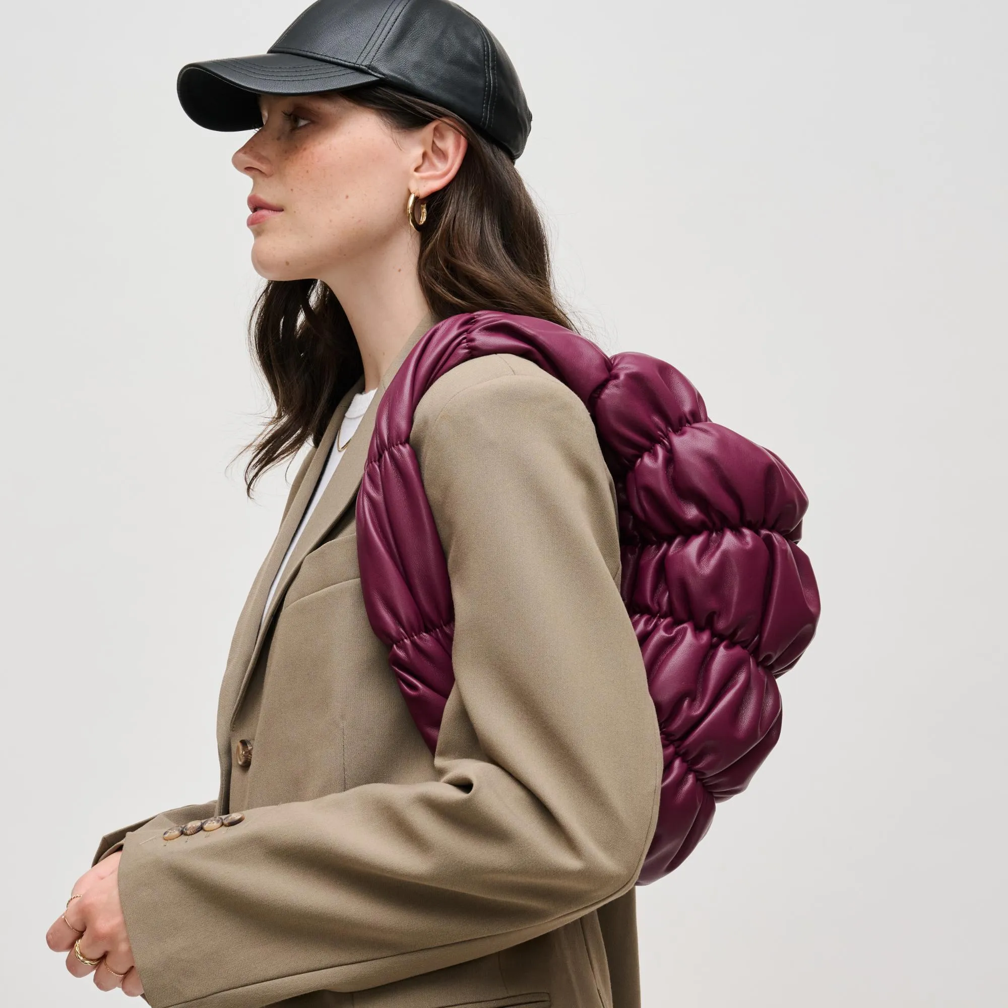 Stella Clutch
