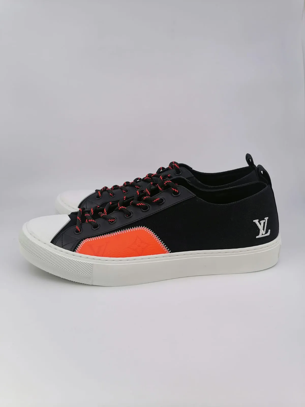Tattoo Sneaker