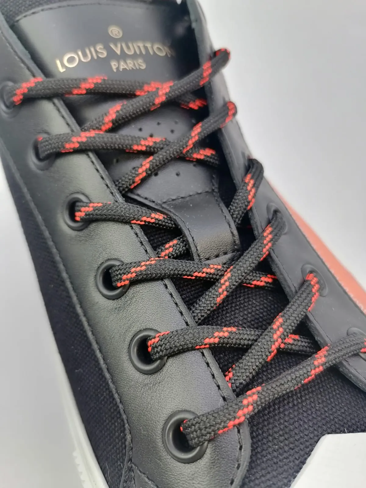 Tattoo Sneaker