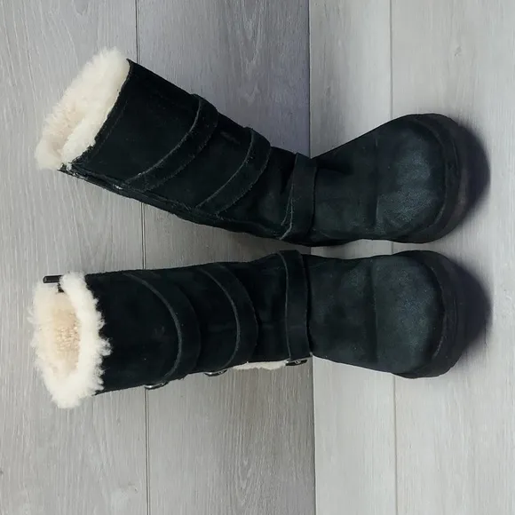 Ugg Australia Maddi Kids Big Girl Tall Leather Sheepskin Boots shoes sz 3