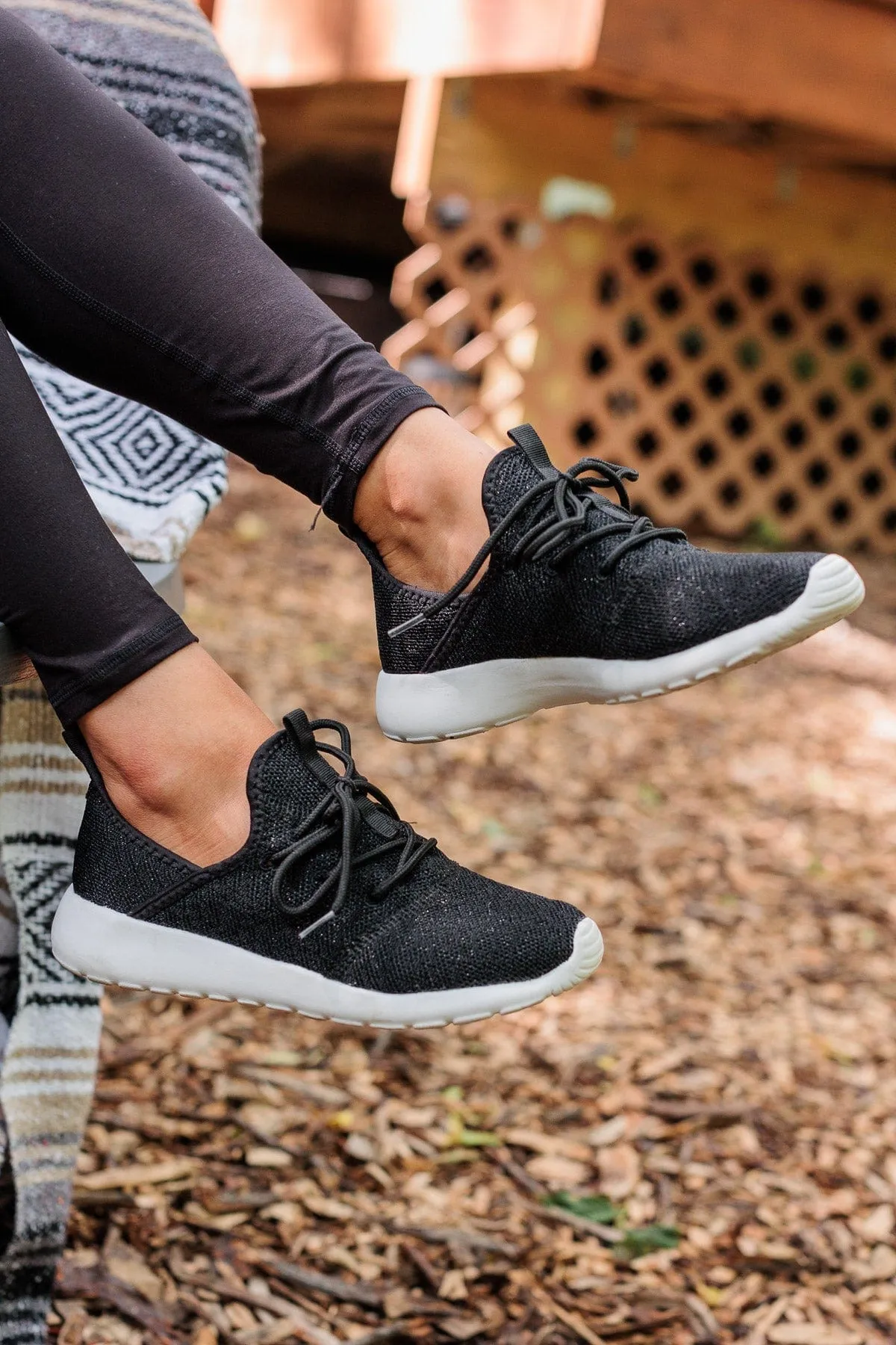 Very G Liliana Sneakers- Black