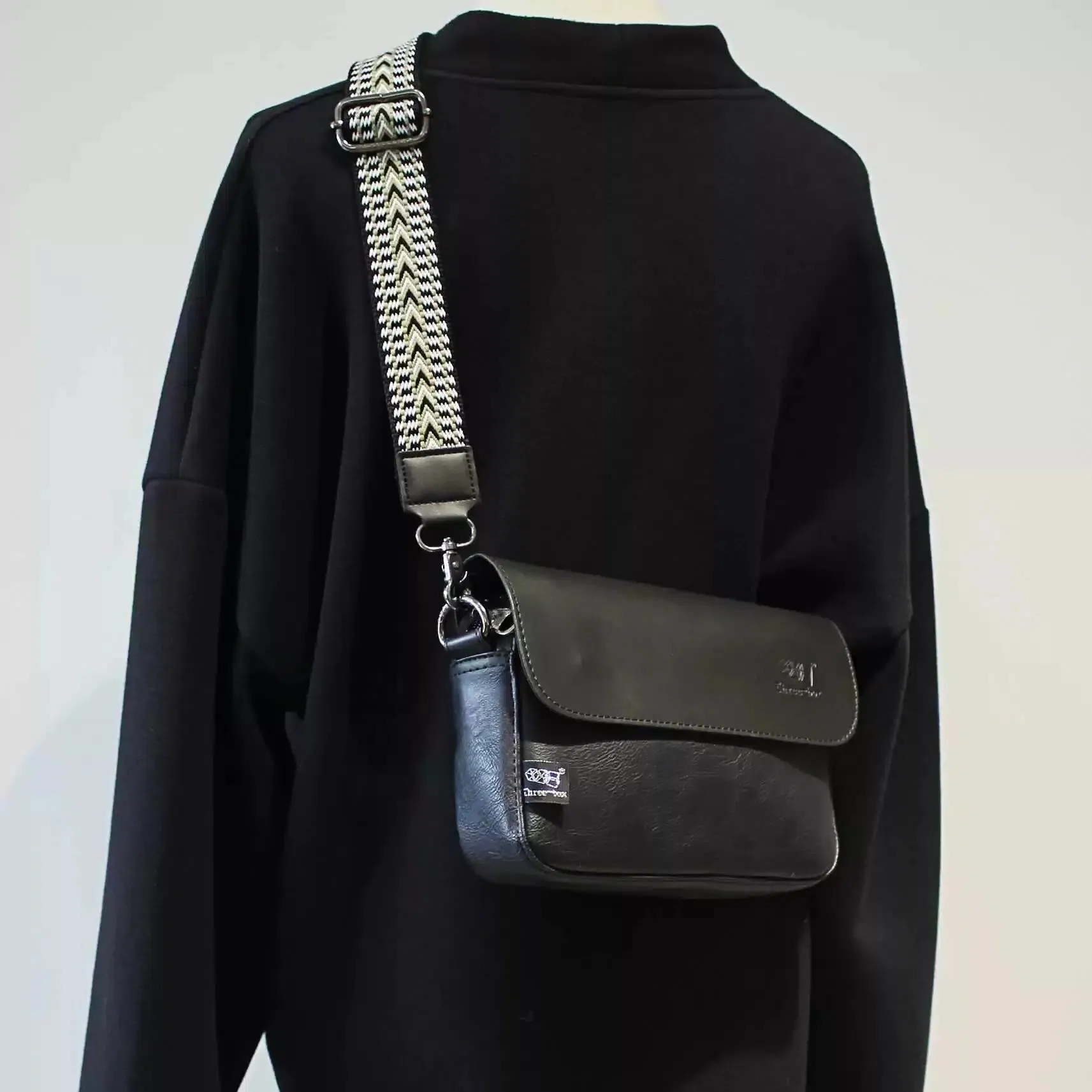 Vintage Crossbody Leather Bag