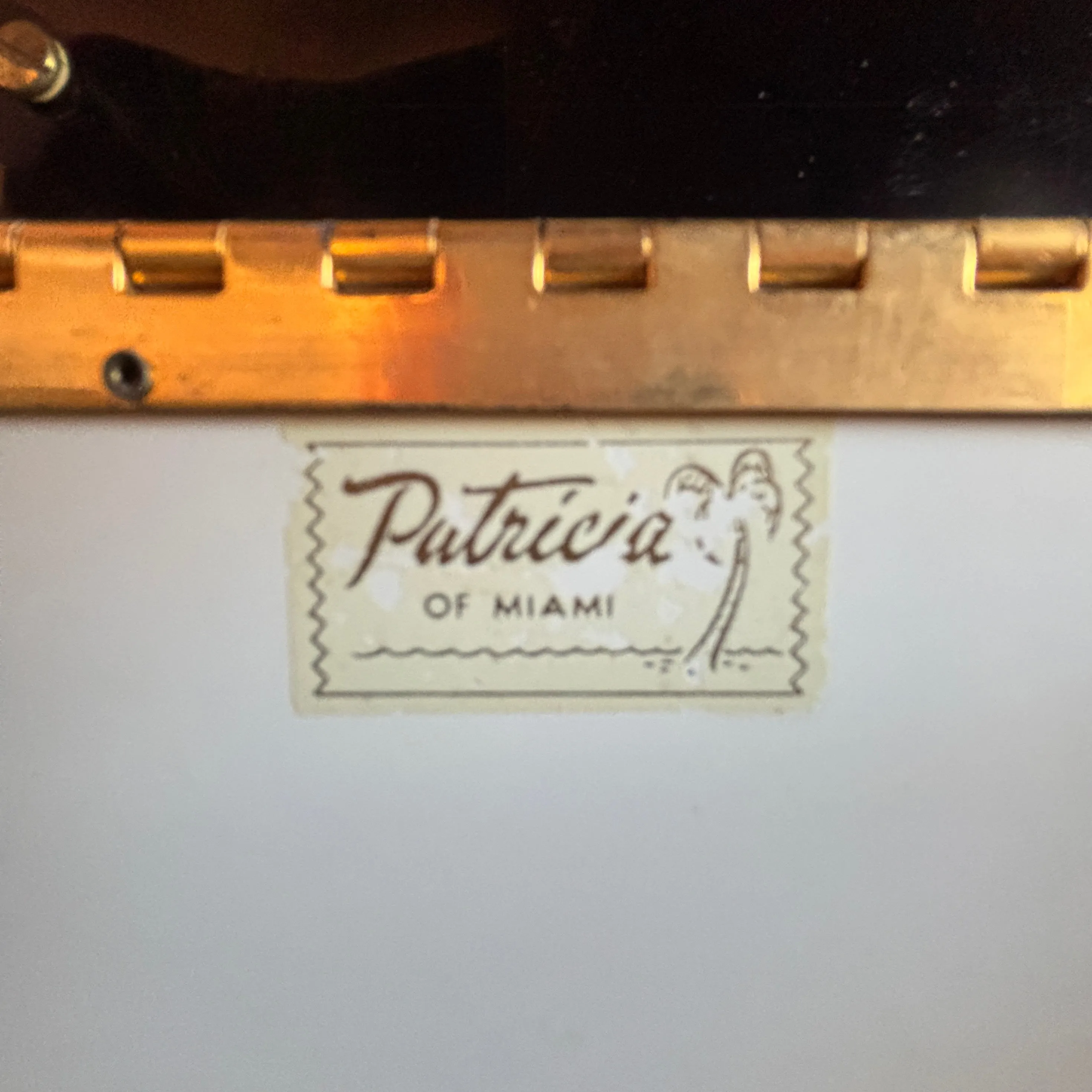 Vintage Patricia of Miami Black & White Lucite Purse (1129a)